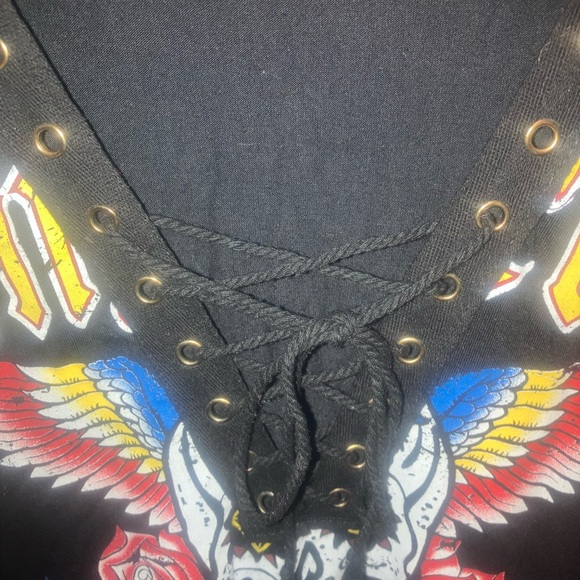 Black Very Soft Lace Up Rainbow Skull & Wings Rock & Roll Festival Short Sleeve - Picture 4 of 11